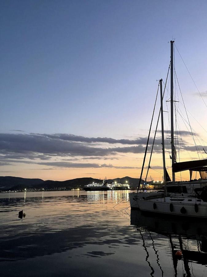 Marine Apartment With Sea & Port View! Volos Exterior photo